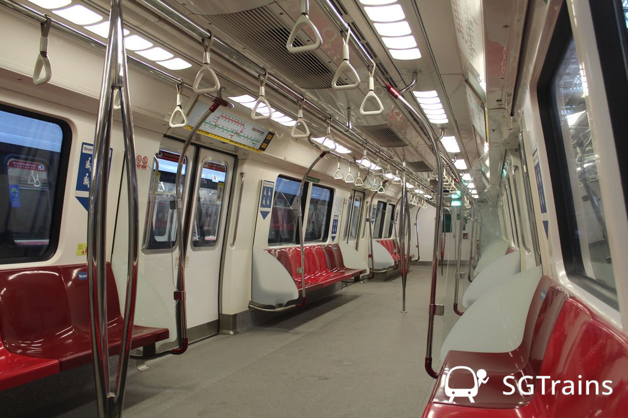 Interior of a 1st-gen Kawasaki Heavy Industries C151 train